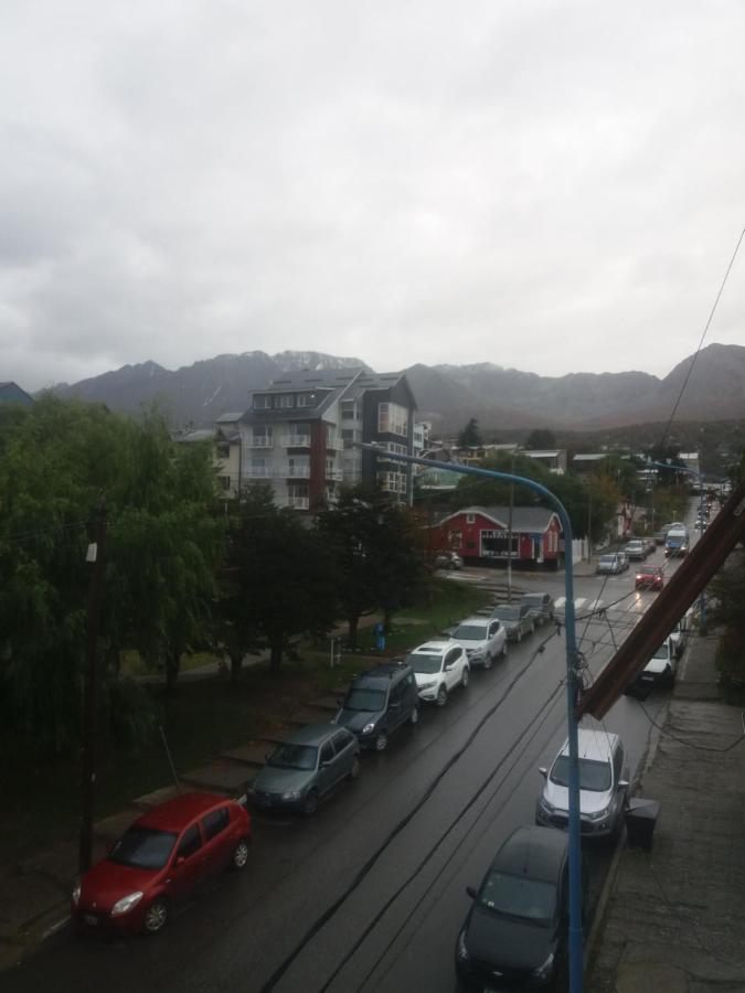 Appartamento Departamento Centrico Ana Ushuaia Esterno foto